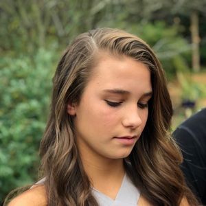 Meet your Posher, Claire